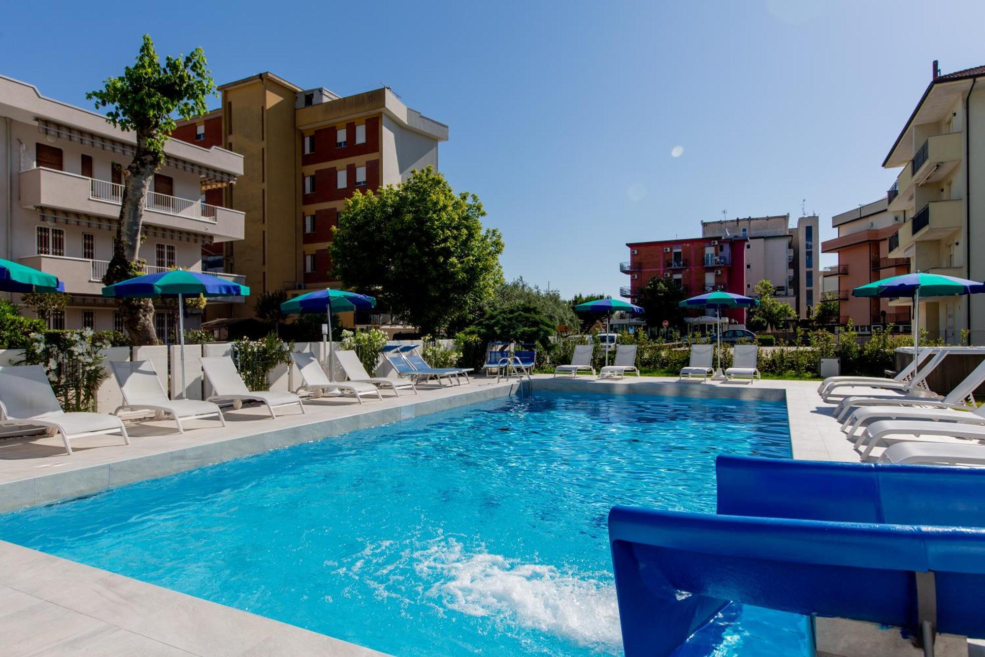 Clubhotel Residence Cesenatico Exteriér fotografie